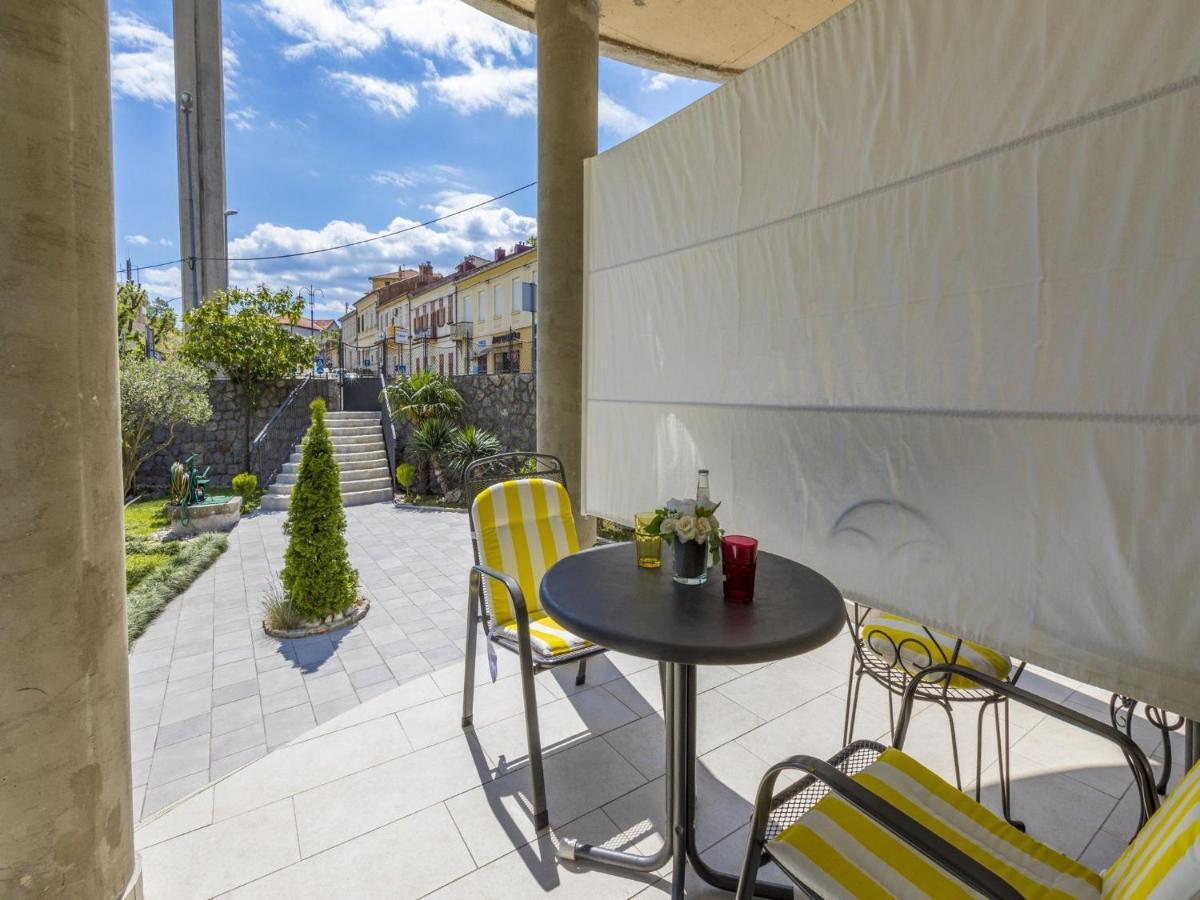 Apartments Rabbit Crikvenica Exterior photo