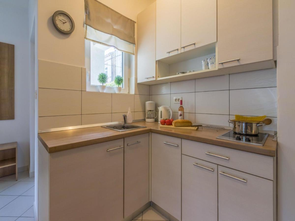 Apartments Rabbit Crikvenica Exterior photo